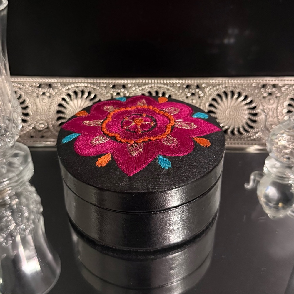 Embroidered Black Jewelry Box